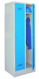 Garderobenschrank mit Sockel, 2 Abteile mit Zylinderschloss, Türen RAL 5010 - enzianblau, 1850 x 830 x 500 mm, RAL 5010 - Enzianblau 